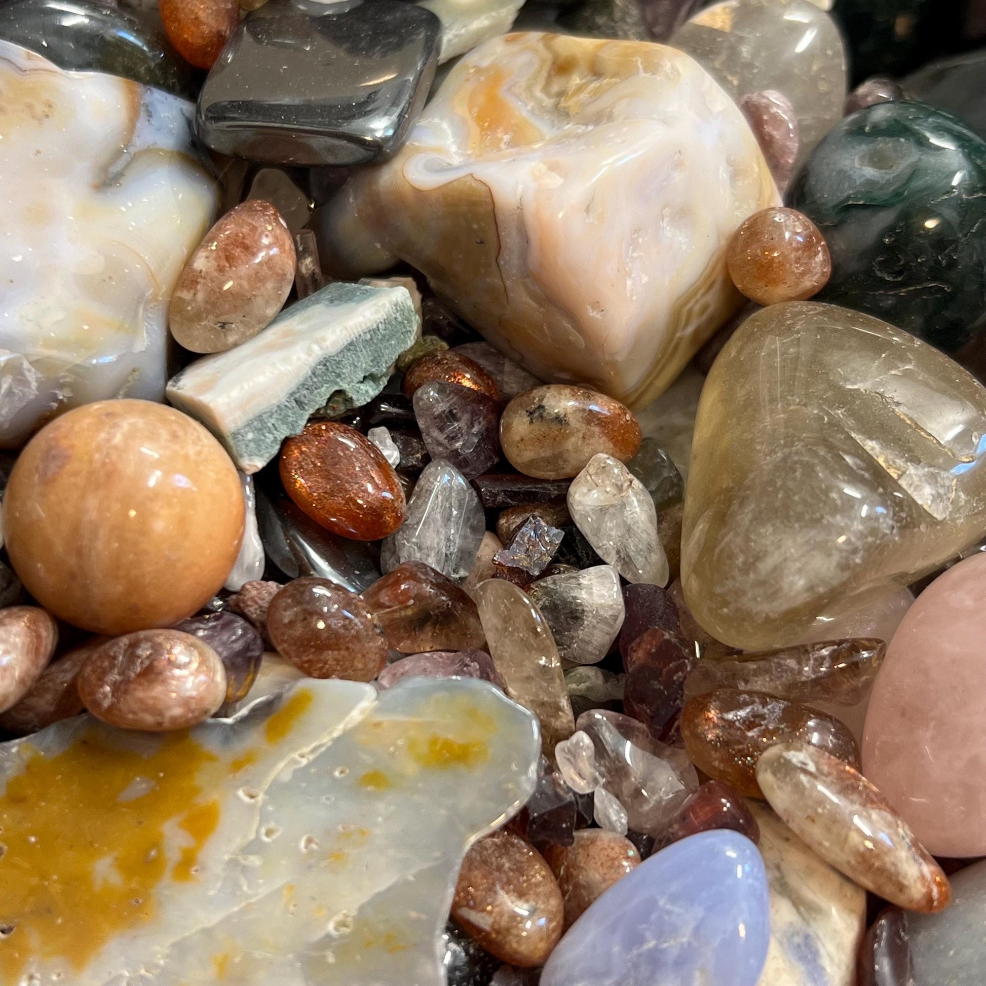 Fancy Crystal Confetti | Crystal Mix