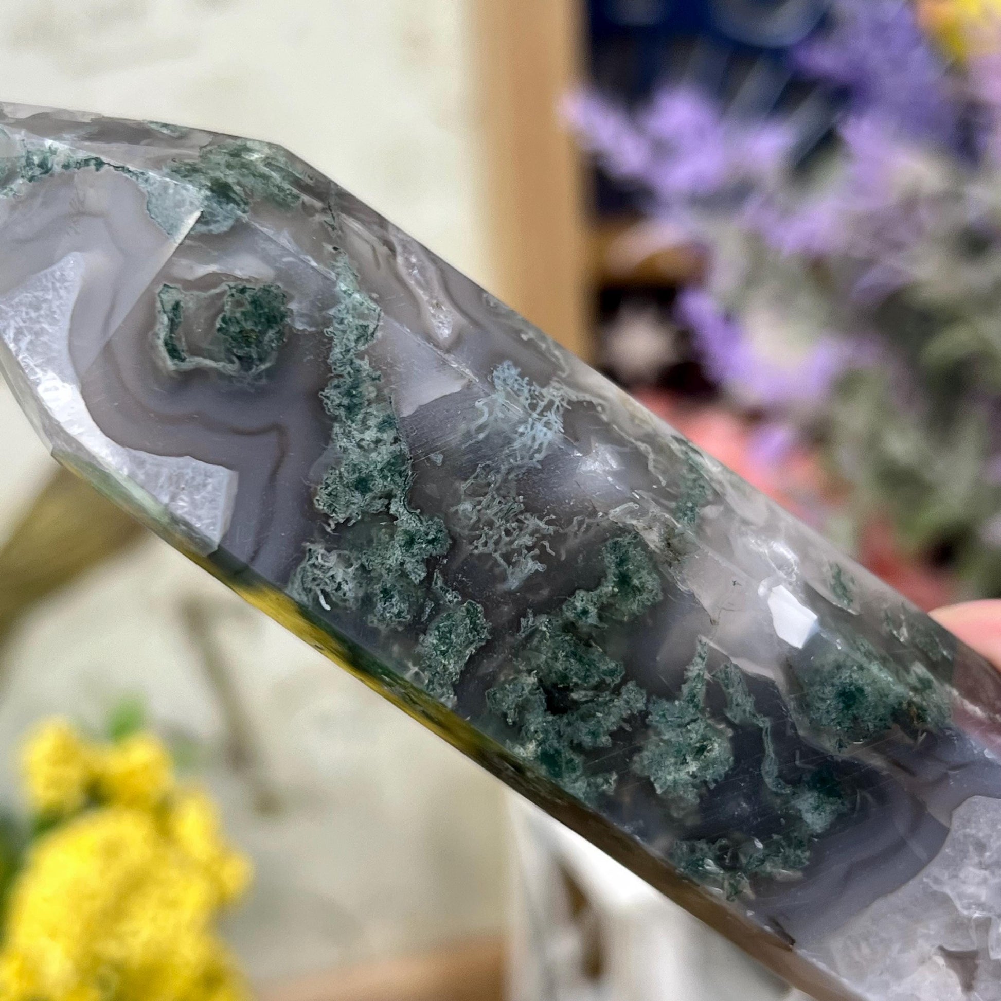 High Quality Moss Agate Tower | Druzy Moss Agate - CHIPPED TIP