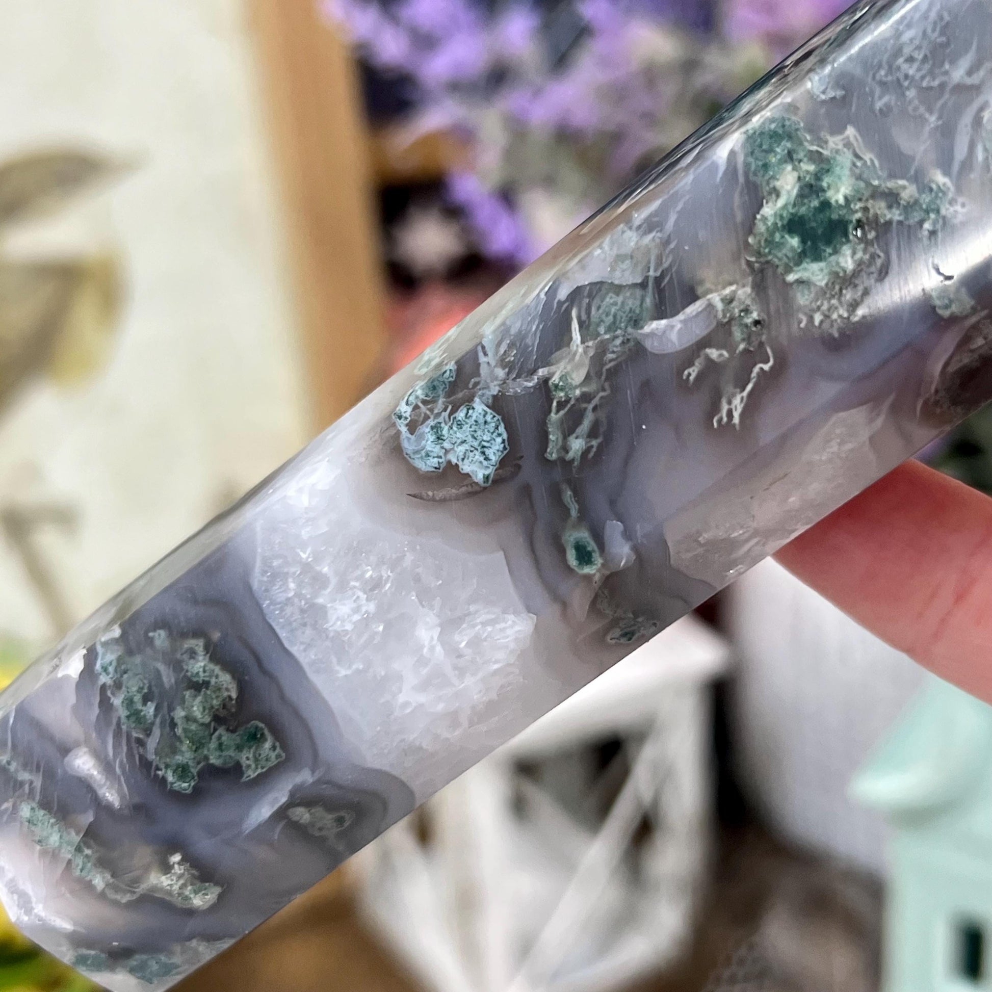 High Quality Moss Agate Tower | Druzy Moss Agate - CHIPPED TIP