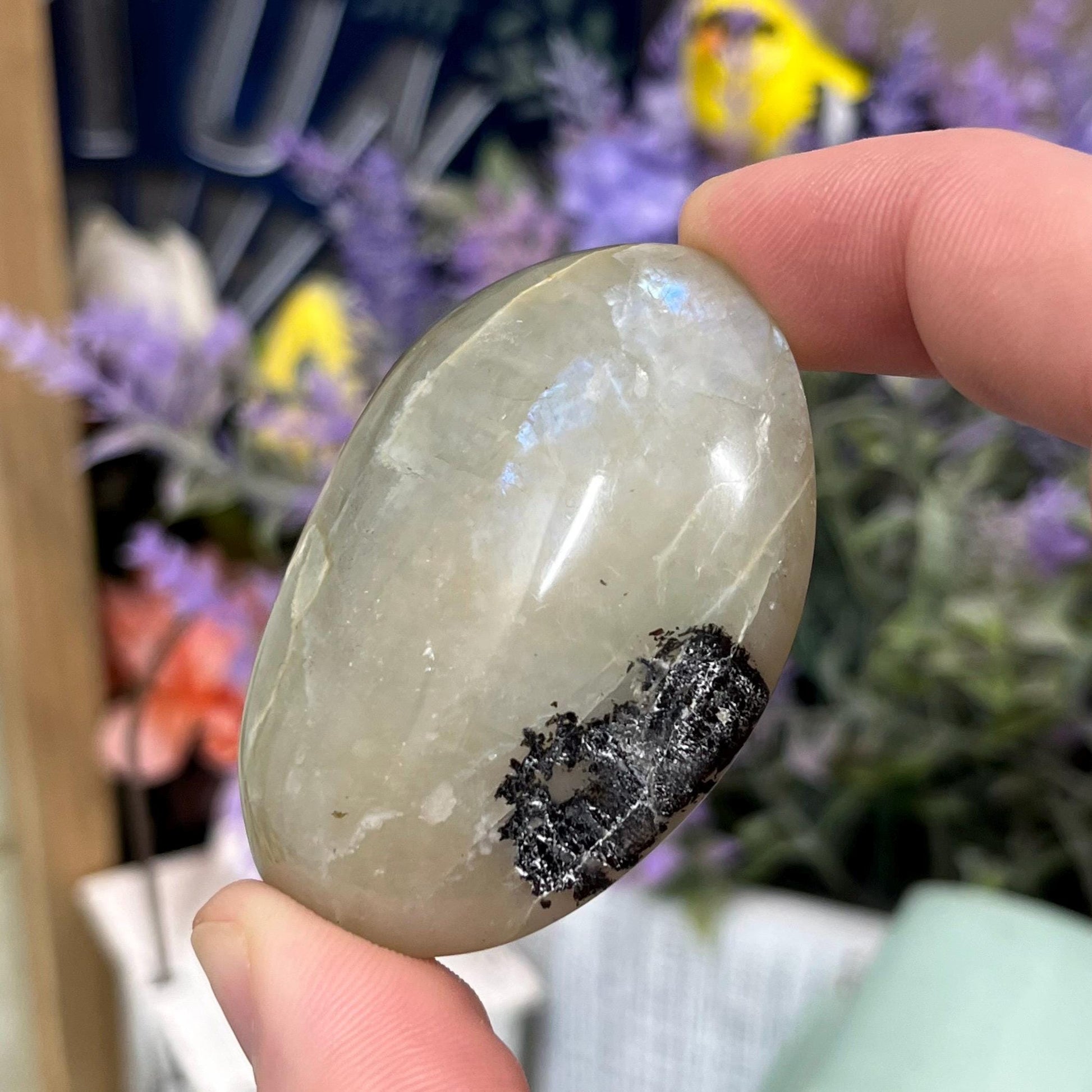 Flashy Green Moonstone Palm Stone with Blue Flash | Garnierite Palm