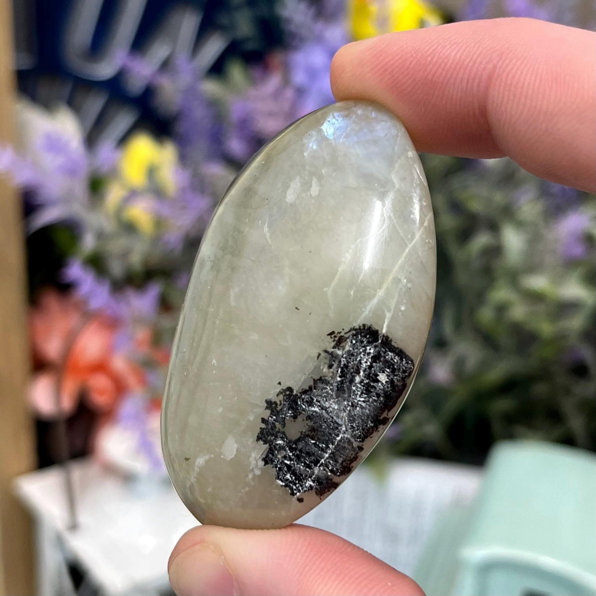 Flashy Green Moonstone Palm Stone with Blue Flash | Garnierite Palm