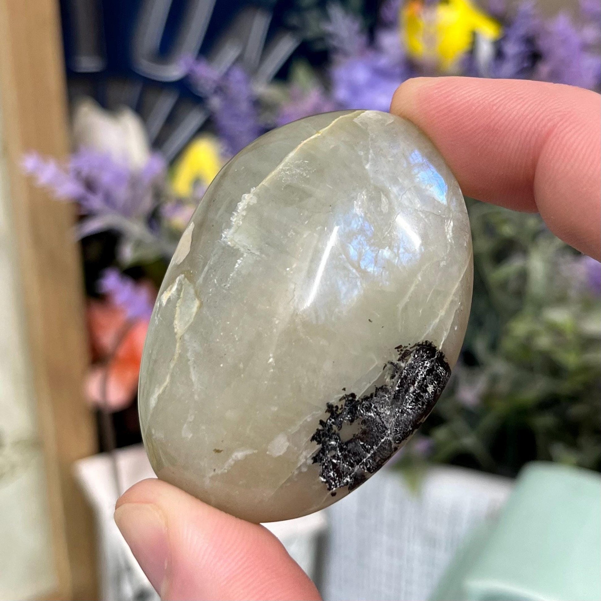 Flashy Green Moonstone Palm Stone with Blue Flash | Garnierite Palm