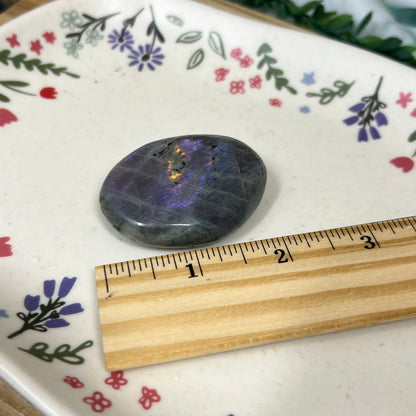 Purple Labradrite Palm Stone | Rainbow Lab Palm