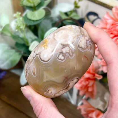 Druzy Flower Agate Palm Stone