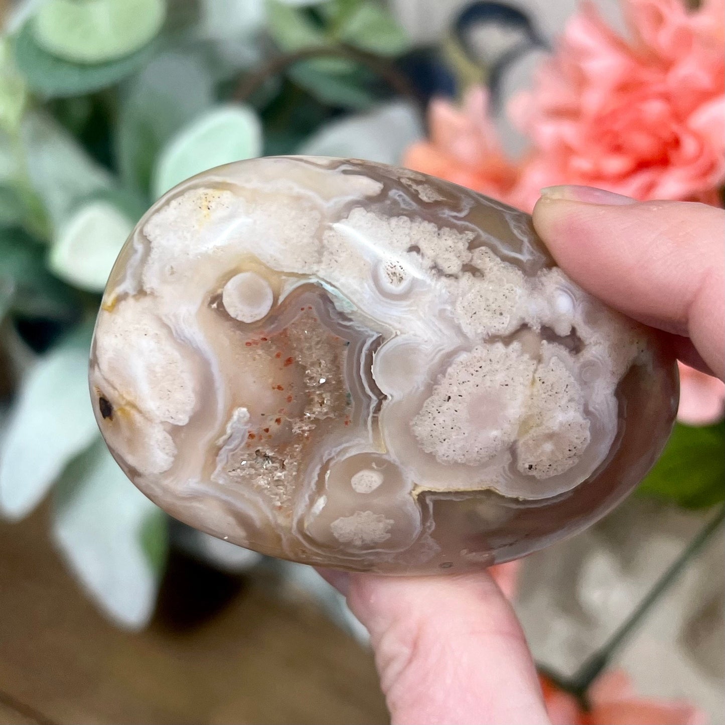 Druzy Flower Agate Palm Stone