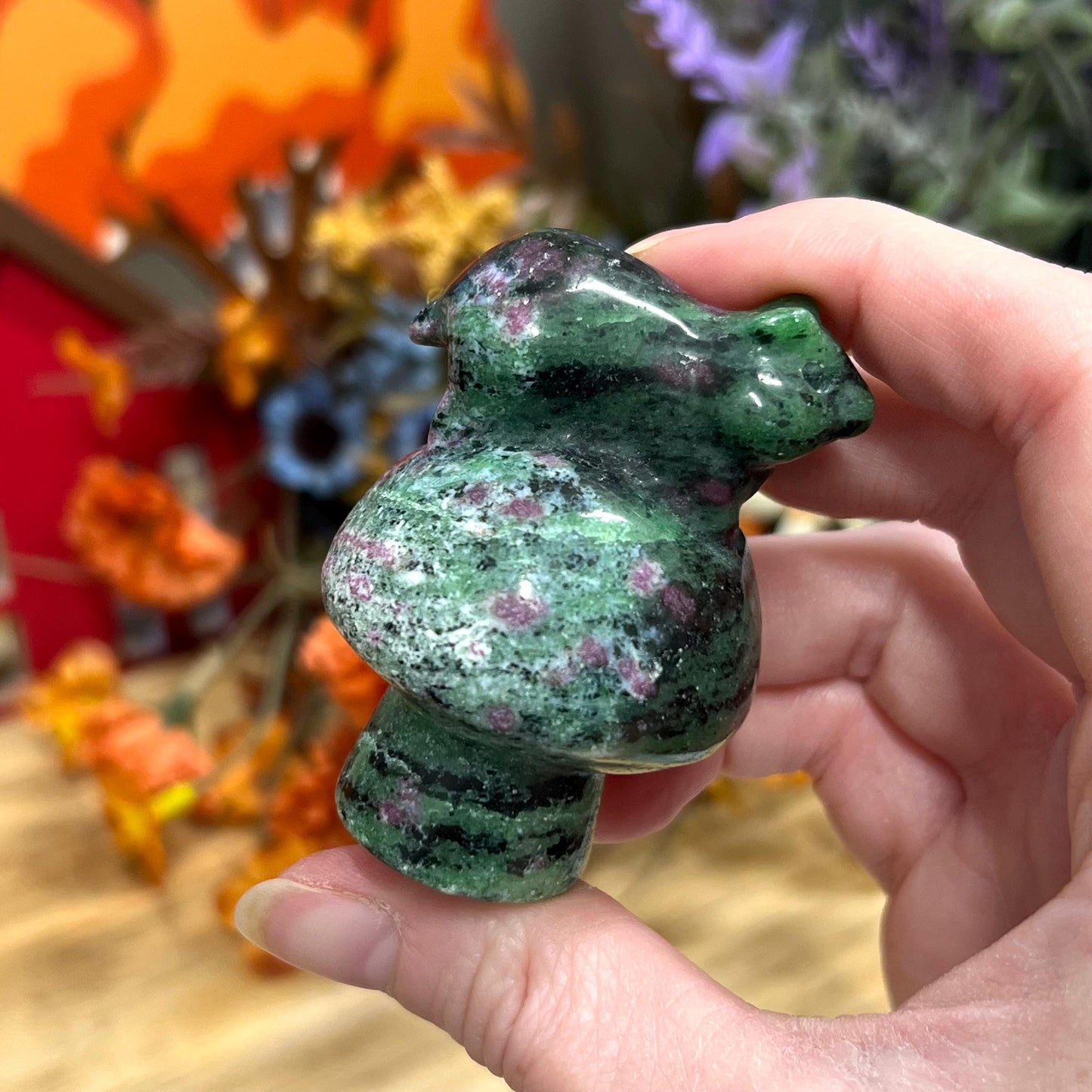 Ruby Zoisite Hamster on Mushroom Carving | Crystal Mushroom