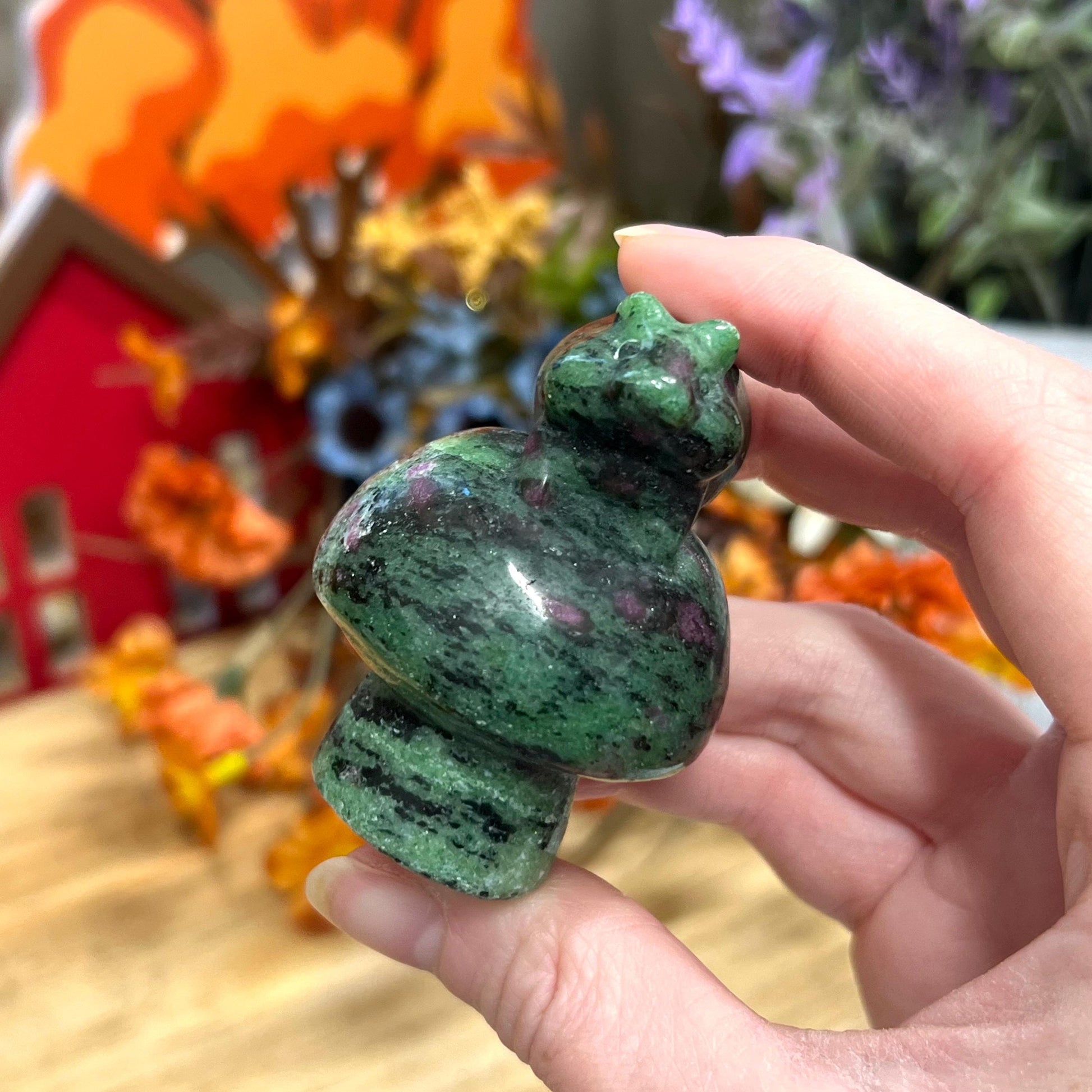 Ruby Zoisite Hamster on Mushroom Carving | Crystal Mushroom