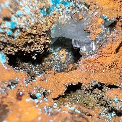 Rosasite with Calcite from La Ojuela Mine, Mexico