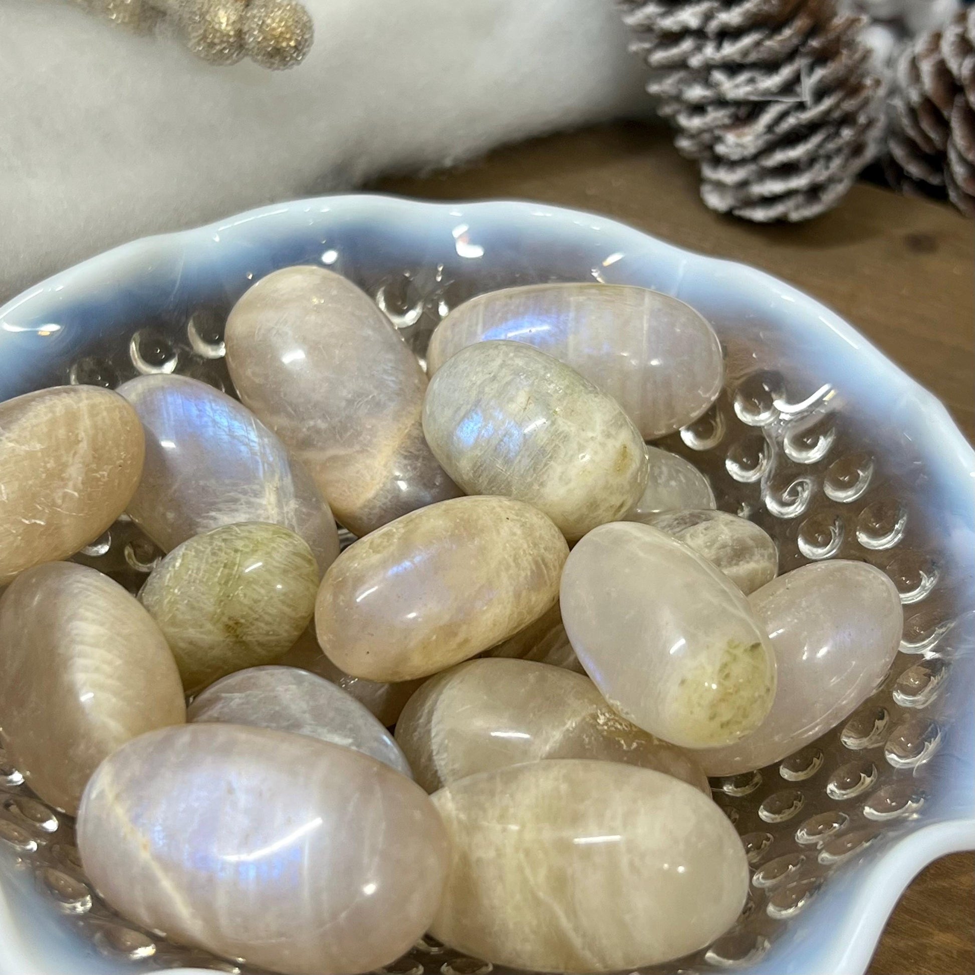 Moonstone Tumble | Moonstone Shiva | Blue Flash Moonstone | White Labradorite