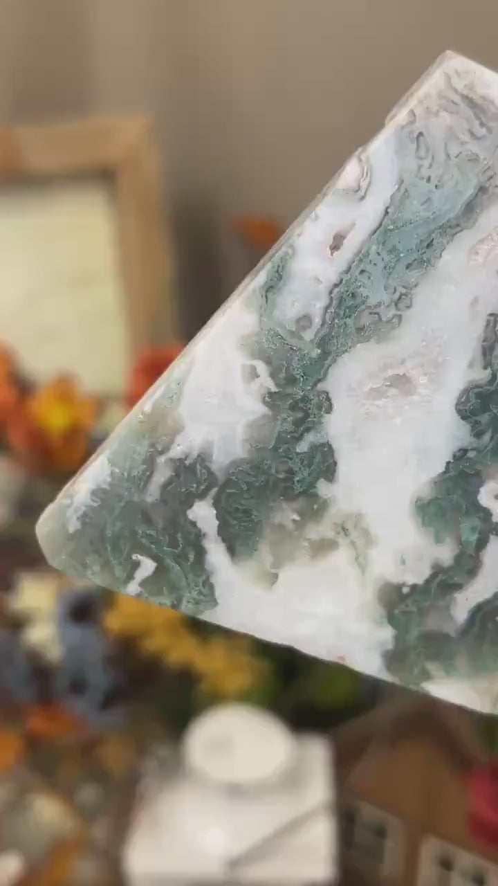 Druzy Moss Agate Slab with Stand